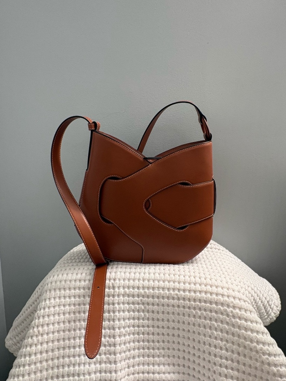 Polène Nodde Hobo Bag Cognac Leather – Excellent Condition + Dust Bag